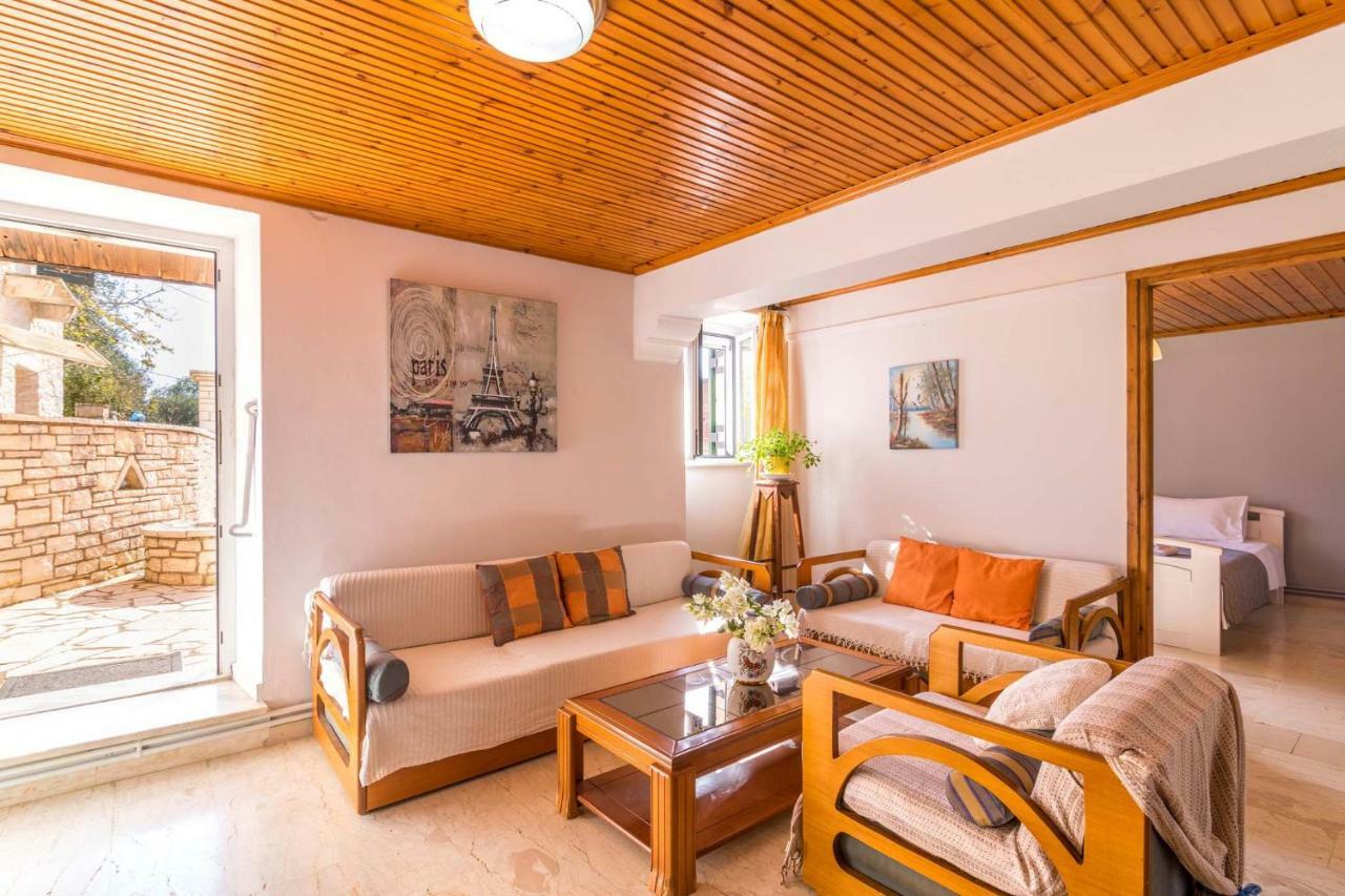 הוילה Vlachopoulátika Sterna House By Konnect מראה חיצוני תמונה